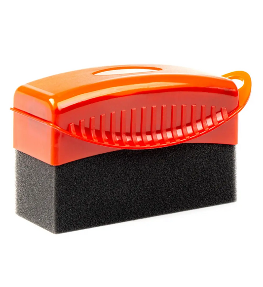 Aplicator anvelope cu burete – mâini curate, cutie plastic de protecție RevAuto - Accesorii auto