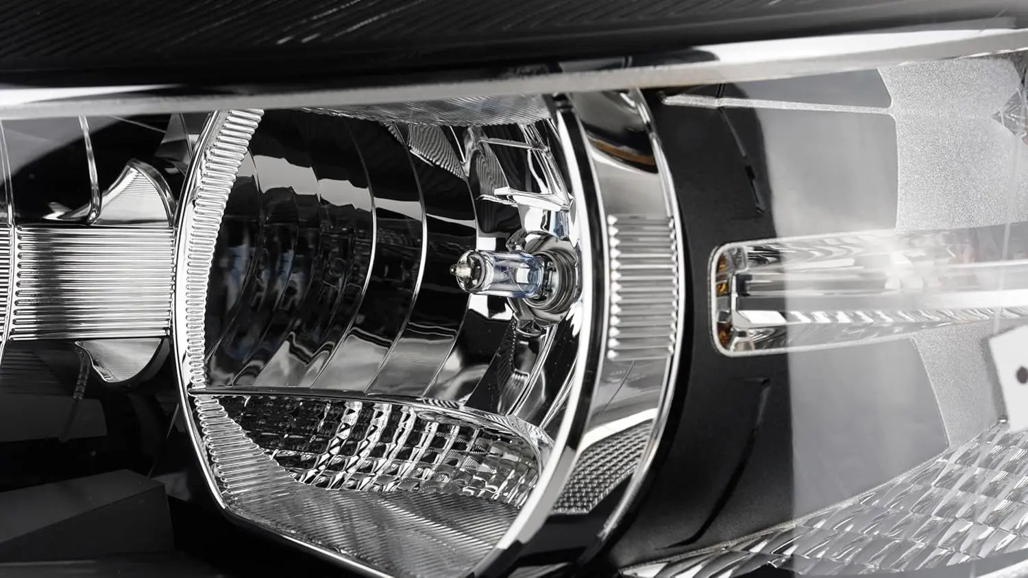 Set 2 Becuri Halogen H7 12V 55W +150% Night Breaker – Lumină Puternică RevAuto - Accesorii auto